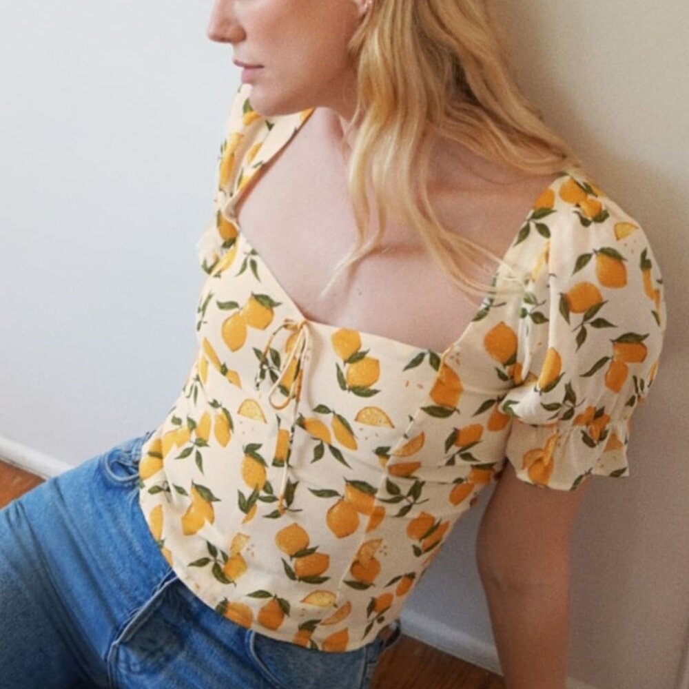 Reformation Delevan Top Size 2 Lemon Print Butter Yellow Tie Front